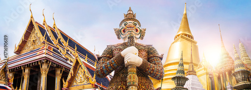 Wat Phra Kaew, Emerald Buddha temple, Wat Phra Kaew is one of Bangkok's most famous tourist sites