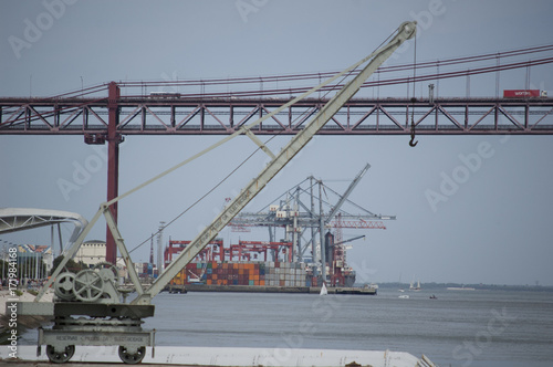 boat lift