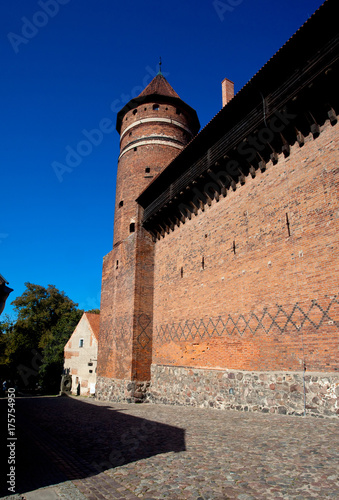 Gotycki zamek XIV-wieczny. Jego najsławniejszym lokatorem był Mikołaj Kopernik, Olsztyn, Polska 