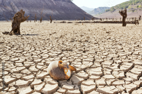 drought in reservoir by climate change , Barrios de Luna , Leon , Spain