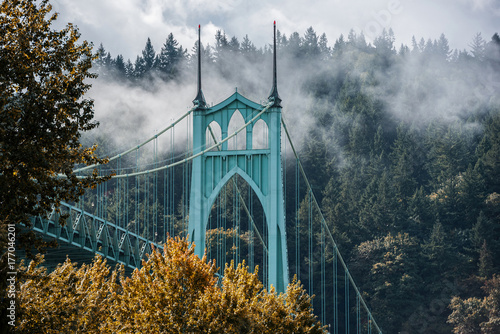 St. Johns Bridge on an autumn morning in Portland, OR