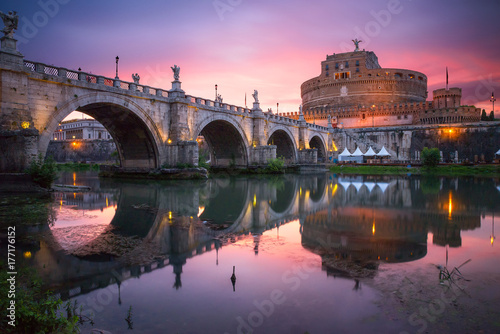 Castel Sant'Angelo al tromonto