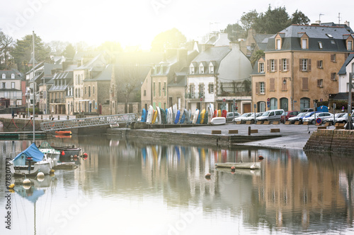 Auray town embankment