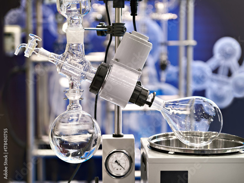 Laboratory rotary evaporator for chemistry