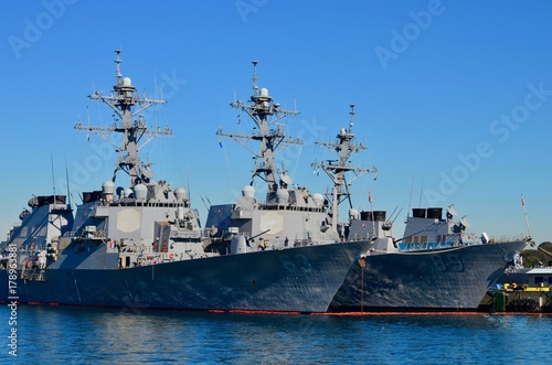 日本 神奈川県 横須賀 軍港 クルーズ 自衛隊 アメリカ軍 海軍 軍艦 空母 japan kanagawa yokosuka cruise naval port warship navy U.S. Forces Self-Defense Forces aircraft carrier