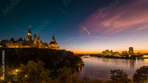 Beautiful View of Canadian Parliament, Ottawa River and Gatineau Skyline at Dusk