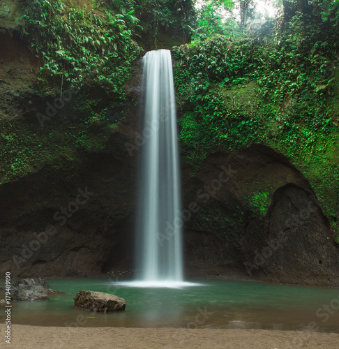 waterfall in Bali 