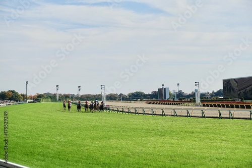 競馬場風景