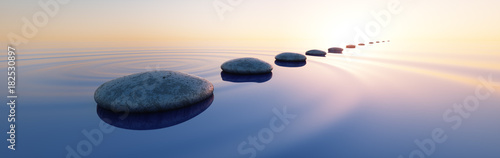 Steine im See bei Sonnenaufgang Querformat 3:1