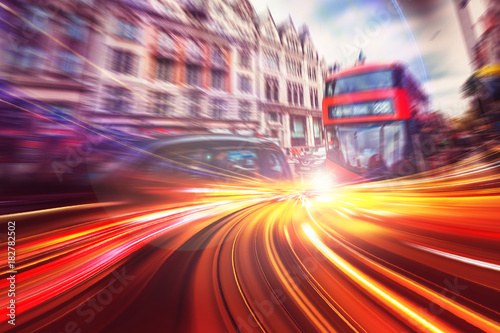 Abstrakcjonistyczny ruch prędkości tło Londyński miasto