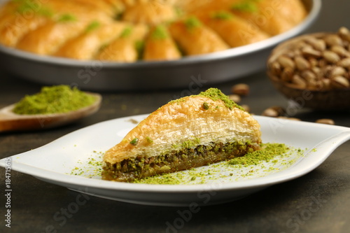 dilim baklava