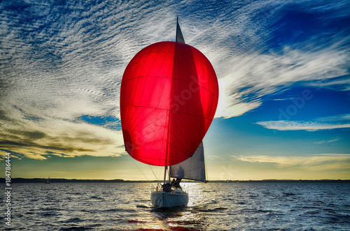 Segel, rot, Himmel, wolken, spinnaker, Sonnenuntergang, Natur