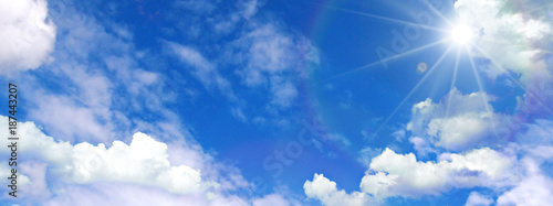 青空と雲と太陽