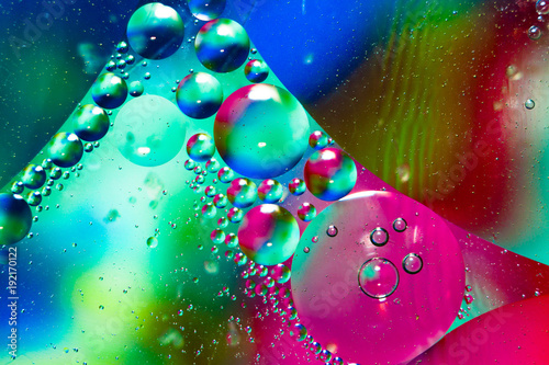 Vegetable oil and water in the macro! Abstraction
