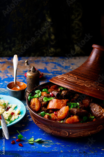 lamb squash and apricot tagine.style rustic