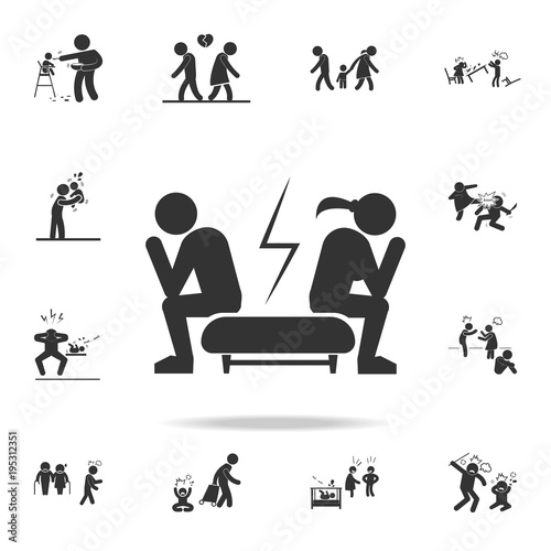 quarrel of a loving couple icon. Detailed set of illustration bad family icons. Premium quality graphic design. One of the collection icons for websites, web design