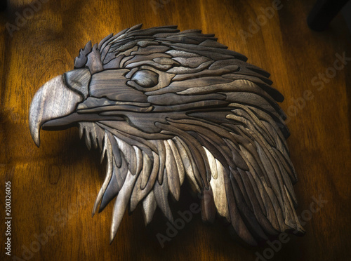 intarsia eagle head