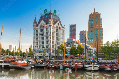 White House from Spanjaards Bridge view, old port of Rotterdam