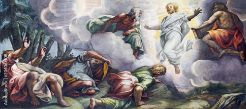 PARMA WŁOCHY, KWIECIEŃ, - 16, 2018: Fresk transfiguracja na górze Tabor w Duomo Lattanzio Gambara (1567-1573).