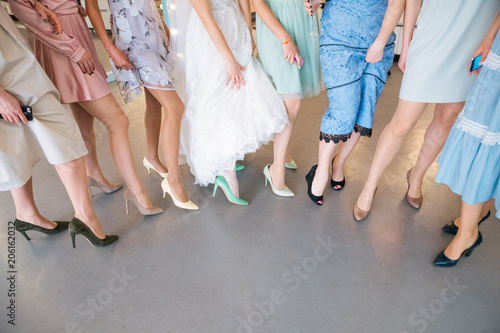 girls in dresses party show feet selfie