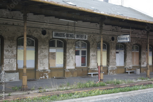 Ruine des verlassenen Unteren Bahnhofs in Annaberg-Buchholz