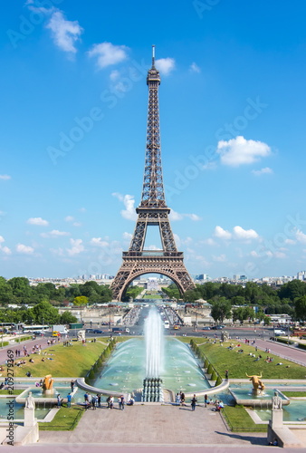 Wieża Eiffla i fontanny Trocadero, Paryż, Francja