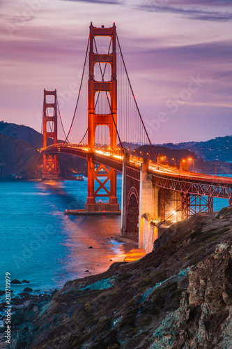 Golden Gate Bridge at twilight, San Francisco, California, USA