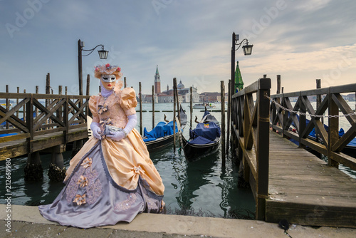 Venice carneval mask and gondola