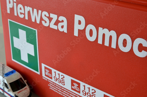 Służby ratownicze, pogotowie, policja i straż pożarna