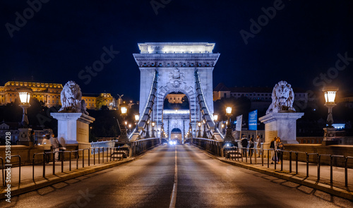 Most Łańcuchowy w Budapeszcie nocą