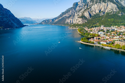 Lecco - Lago di Como (IT) - Vista aerea panoramica della città 