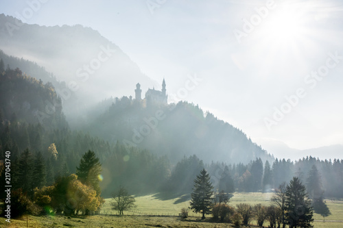 Märchenschloss Neuschwanstein im Dunst