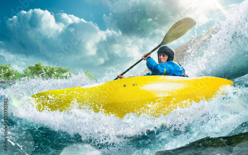 Whitewater kayaking, extreme kayaking