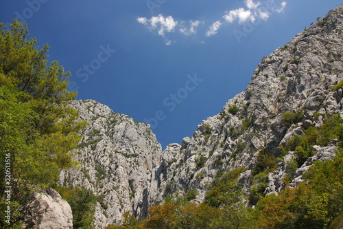 Chorwacja - Park Narodowy Paklenica w górach Welebit w północnej Dalmacji, w pobliżu miasta Starigrad.