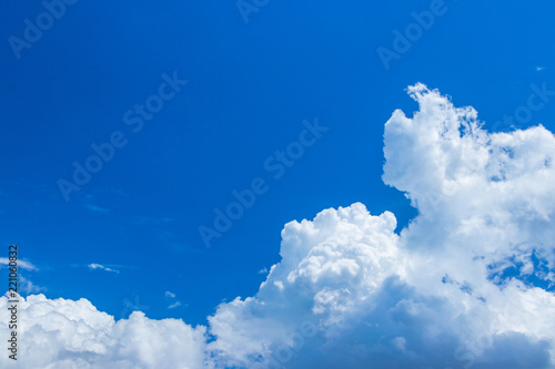 夏の青空