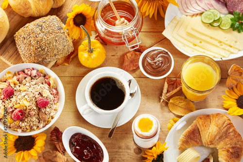 Table set with intercontinental autumn breakfast