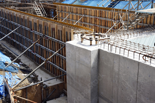 Formwork construction; molding for concrete 