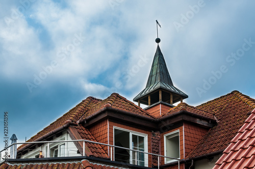 Czerwony dach tawerny rybackiej, Sopot