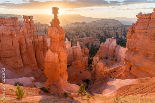 Thor's Hammer glowing in the morning light, Bryce Canyon National Park