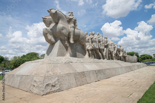 Monumento às bandeiras