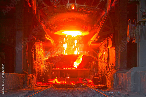 converter dumping steel slag in iron and steel co., China