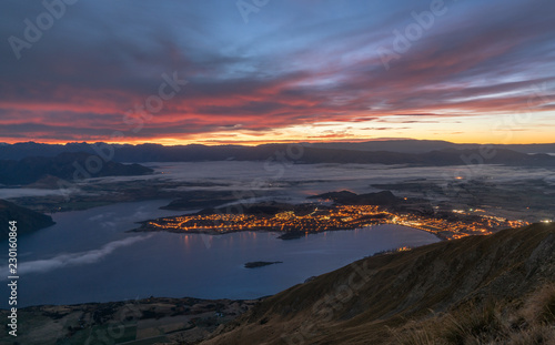 wanaka on the roys peak