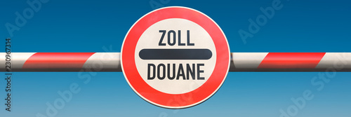 Schild Zoll Douane mit Schranke