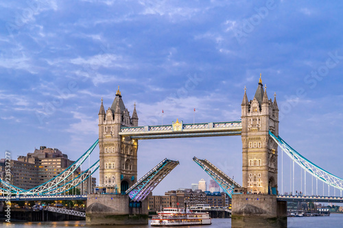 Lifting up London Tower Bridge