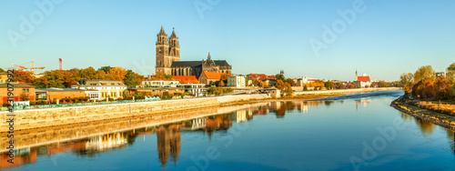 Magdeburg, Magdeburger Dom an der Elbe