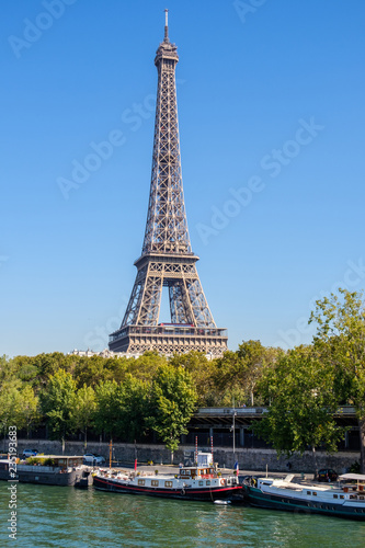 Eiffel Tower during midday in Paris