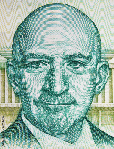 Chaim Weizmann portrait on old Israeli 5 shekel (1980) banknote close up. First President of Israel.