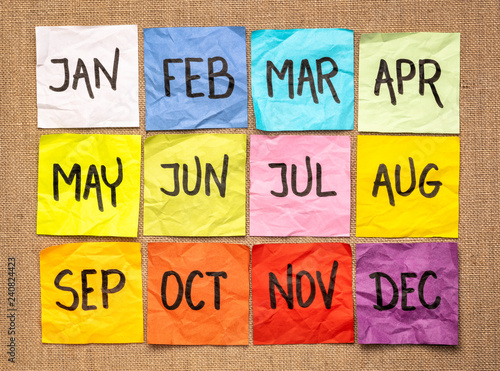 sticky notes calendar