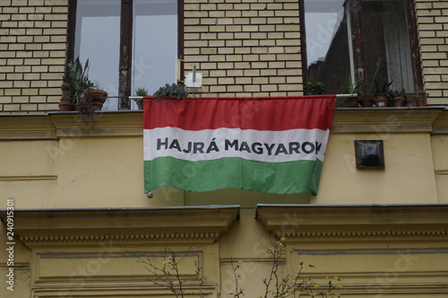 Hungary_flag