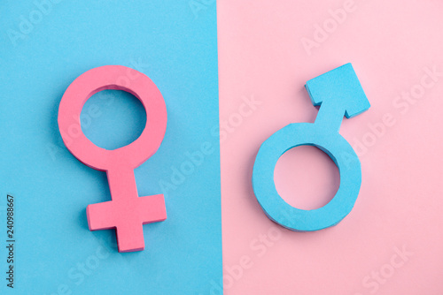 Female and male gender signs